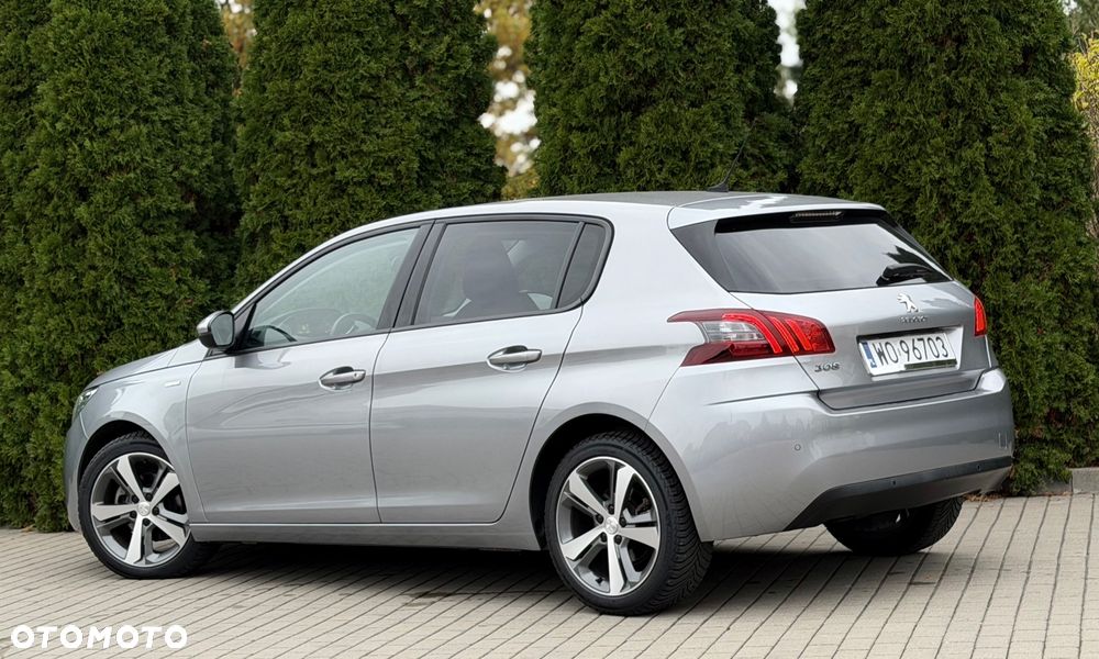Peugeot 308 1.5 BlueHDi Allure Pack S&S EAT8 - 25