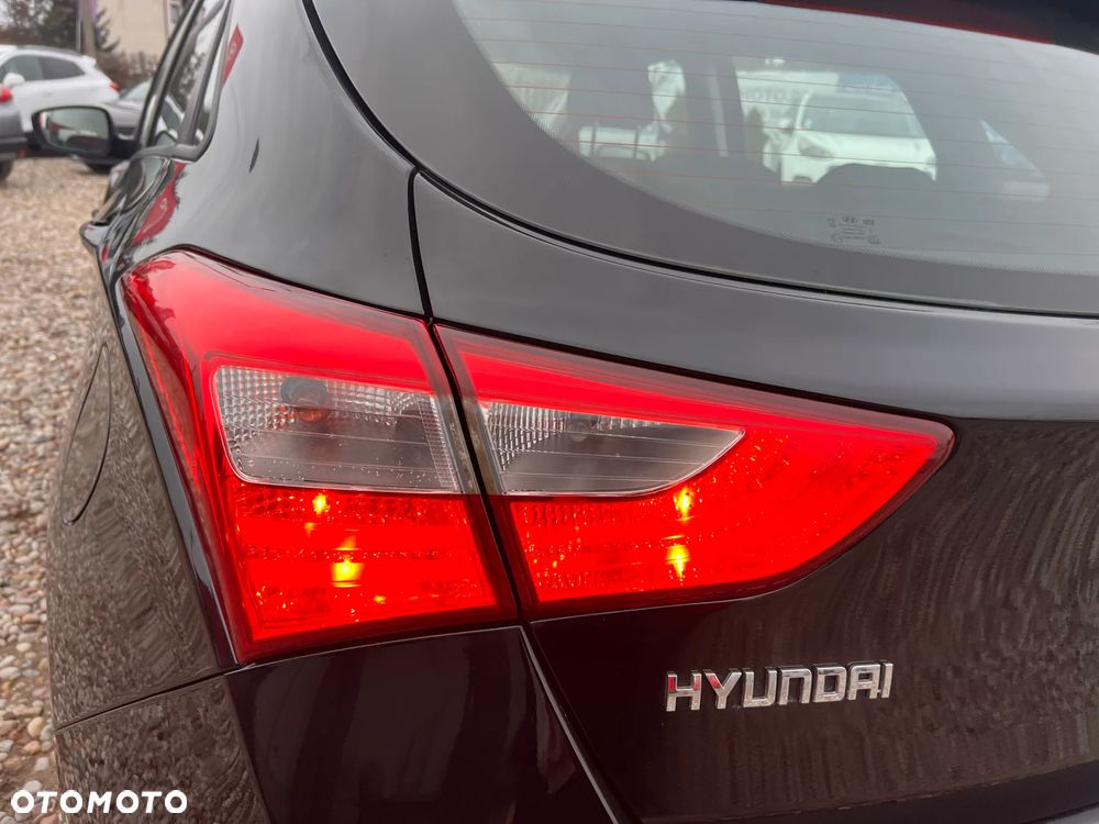 Hyundai i30 1.6 CRDi BlueDrive Comfort - 22