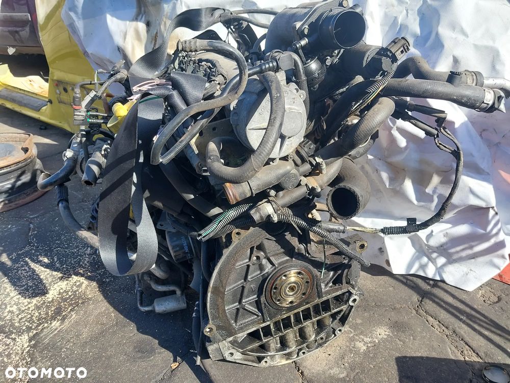 Silnik kompletny 1.9 DCI 120KM F9Q F9K RENAULT Laguna II Espace IV Renault Traffic II Opel Vivaro Nissan Primastar GWARANCJA wtryski turbina pompa wtryskowa F9Q674 F9QD674 F9Q680 F9Q826 F9QA820 F9Q820 F9QC750 F9Q750  F9QS750 F9QC670 F9Q670 F9QU760 F9Q760 F9Q1 - 5