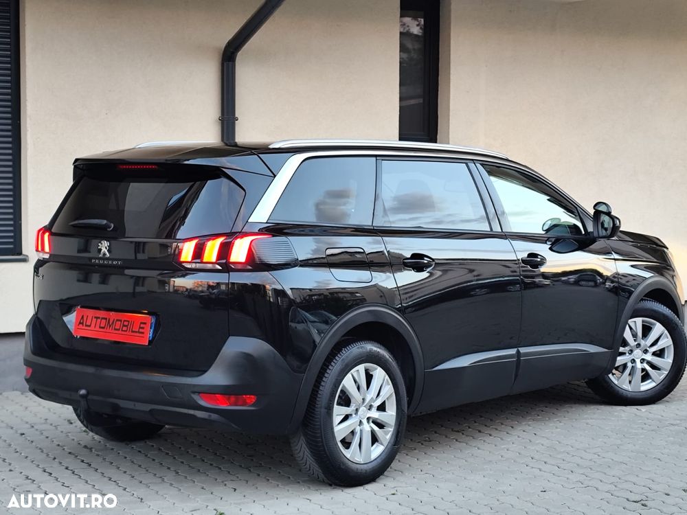 Peugeot 5008 - 3