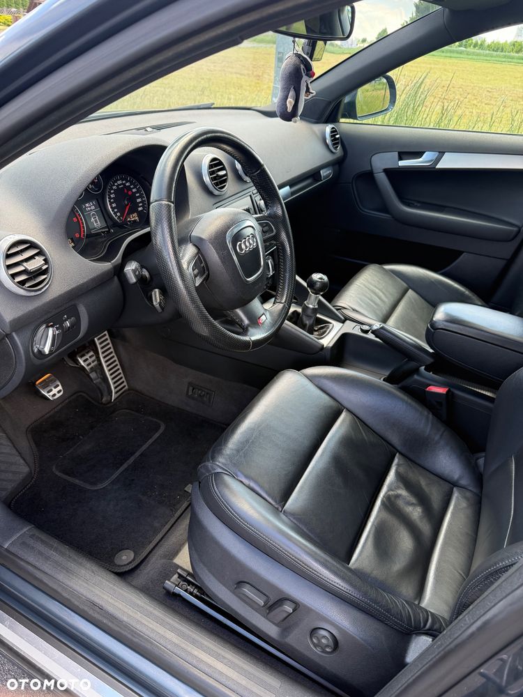 Audi A3 Sportback 2.0 TDI DPF quattro S line Sportpaket plus - 16