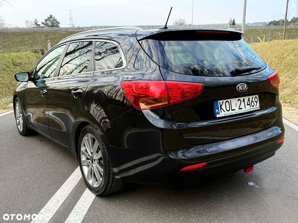 Kia Ceed 1.6 GDI XL DCT - 12