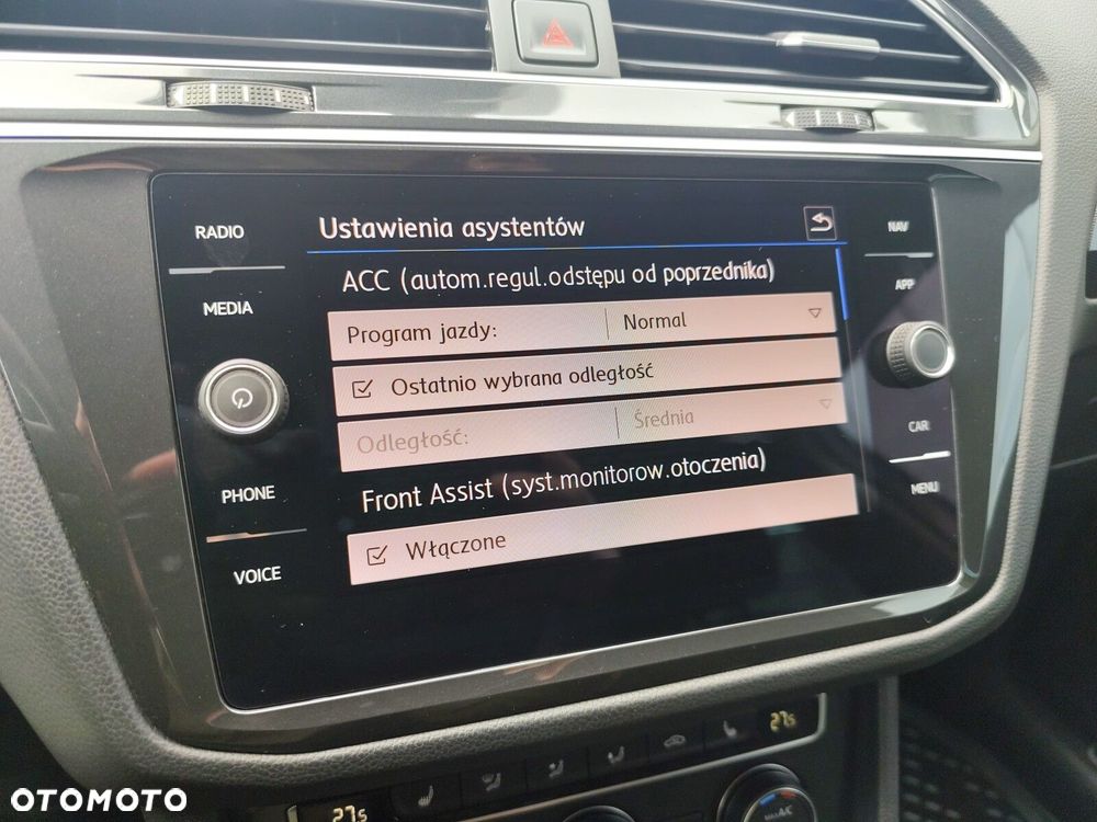 Volkswagen Tiguan - 35