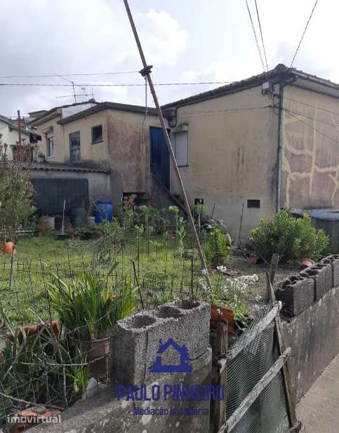 Duas Moradias T2 com Potencial de Construção – Águas Santas - Grande imagem: 3/17