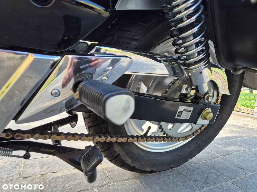 Hyosung GV - 8
