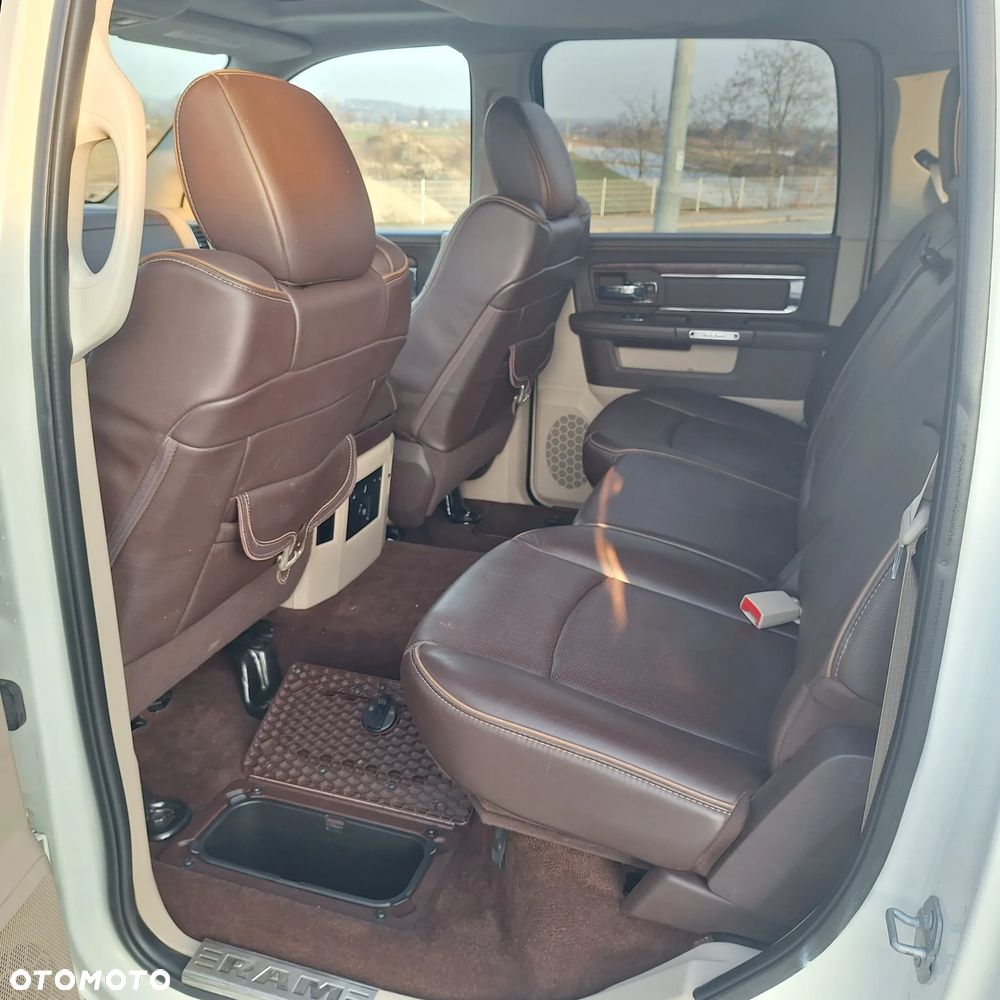 Dodge RAM 1500 5.7 4x4 - 15