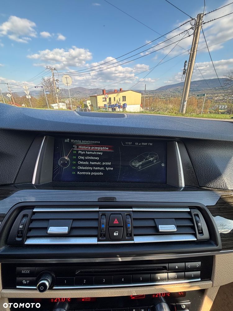 BMW Seria 5 530d xDrive Luxury Line - 12