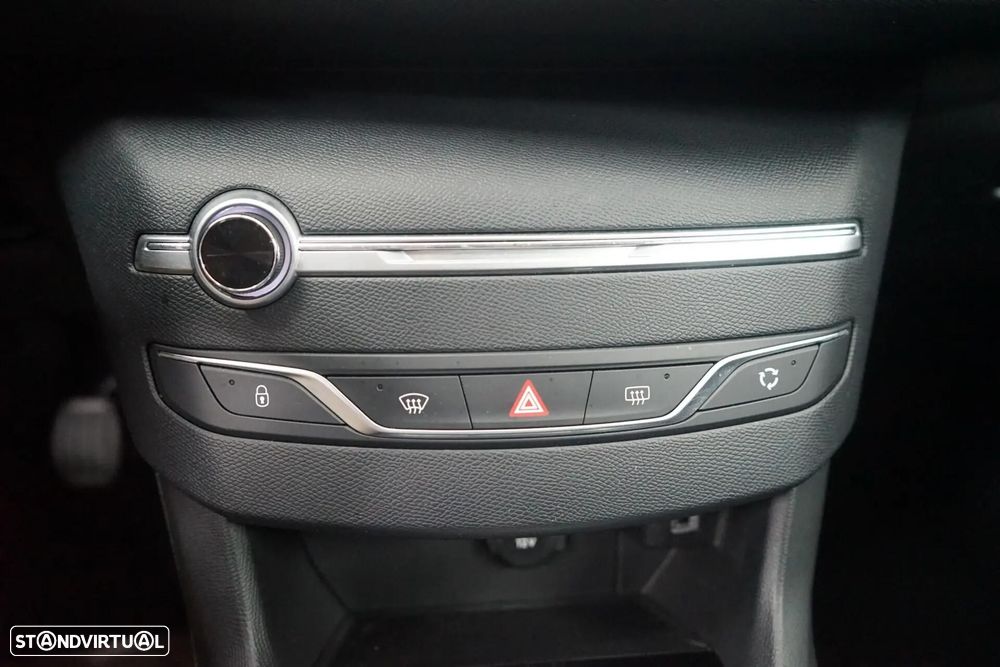 Peugeot 308 SW - 28