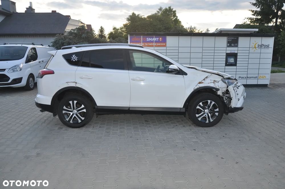 Toyota RAV4 2.0 4x4 Start&Stop Executive - 6
