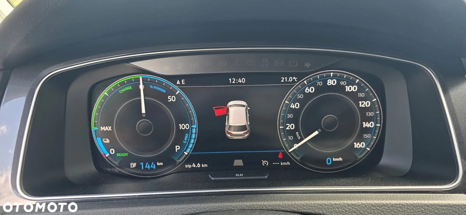 Volkswagen Golf e-Golf - 17
