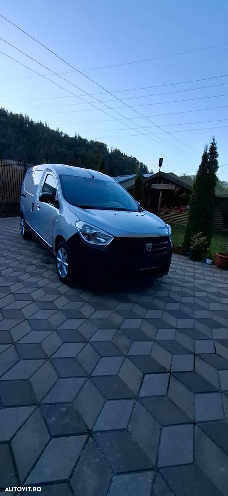 Dacia Dokker 1.5 dCi 90 CP Laureate - 8