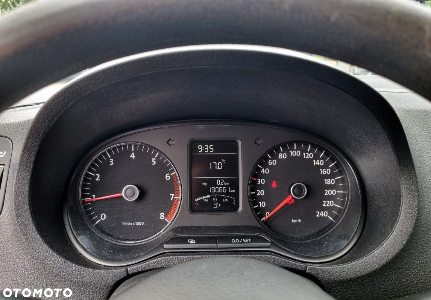 Volkswagen Polo - 27