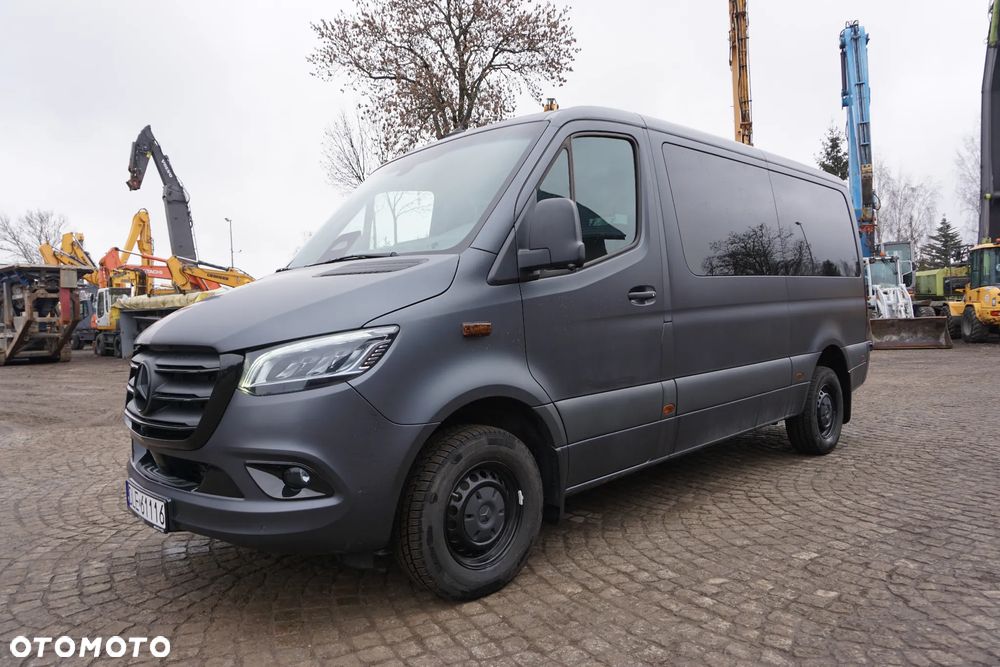 Mercedes-Benz Sprinter - 6