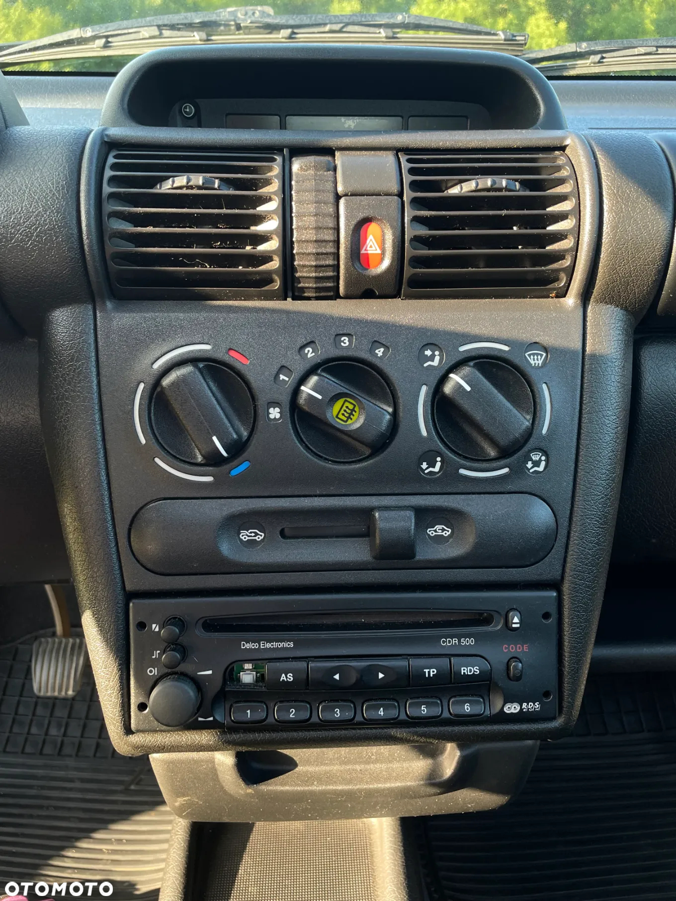 Opel Corsa - 25
