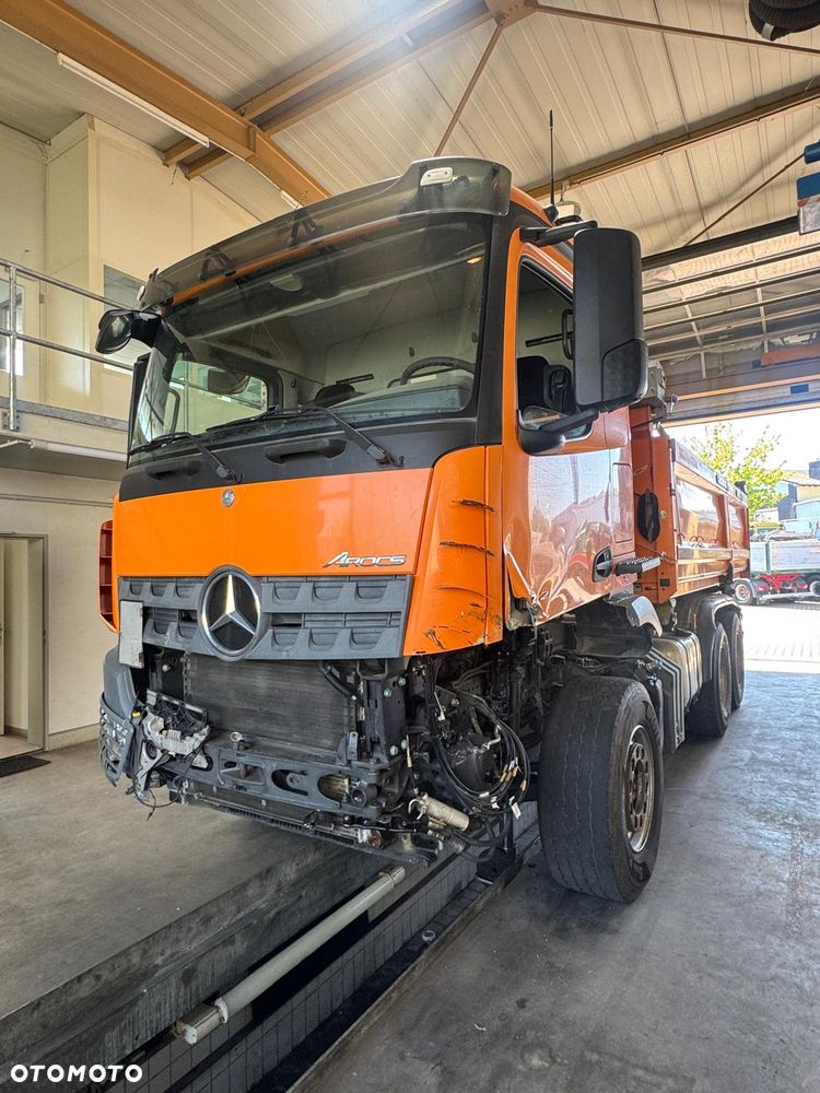 Mercedes-Benz Arocs 2642 6x4 Bordmatik Podwójny Uszkodzony z Niemiec - 1