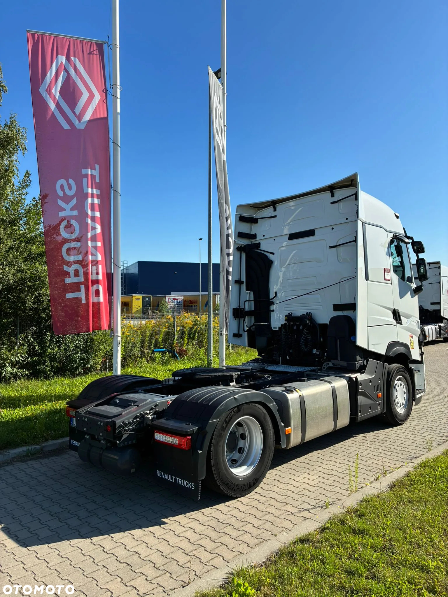 Renault Renault T480 Sleeper Cab - 2