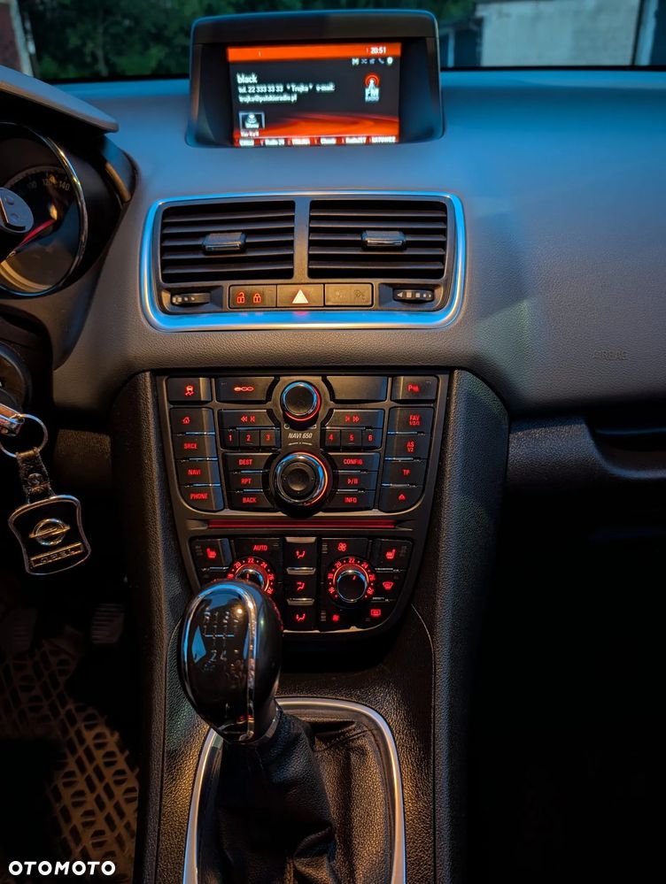 Opel Meriva 1.4 T Cosmo - 14