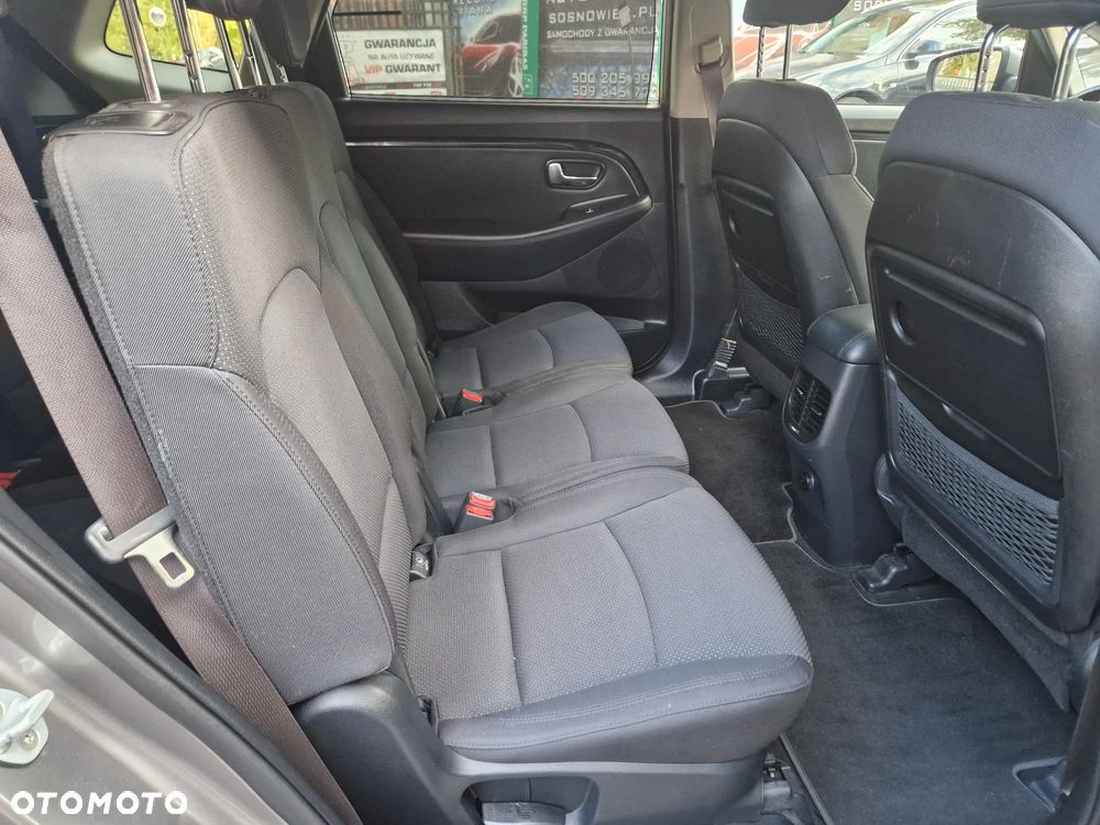 Kia Carens 1.7 CRDi S 7os EU6 - 35