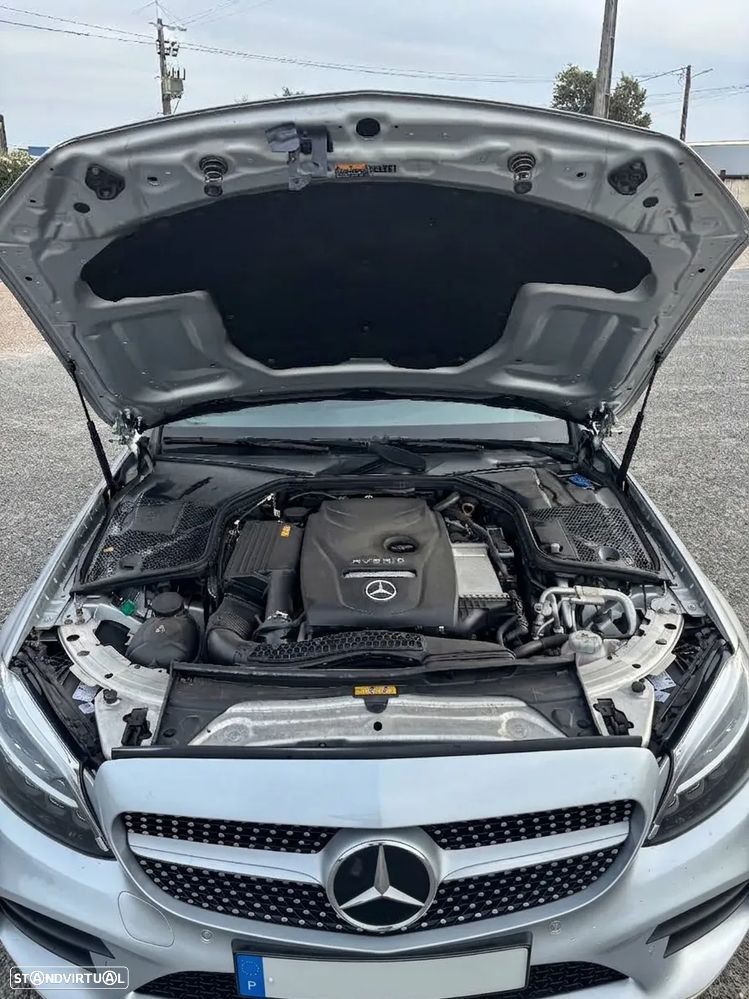 Mercedes-Benz C 300 2020 photo 2