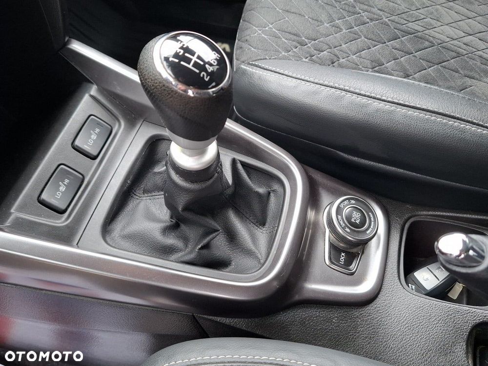 Suzuki Vitara 1.4 Boosterjet Elegance 4WD - 14