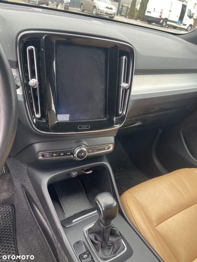 Volvo XC 40 D3 Momentum - 13