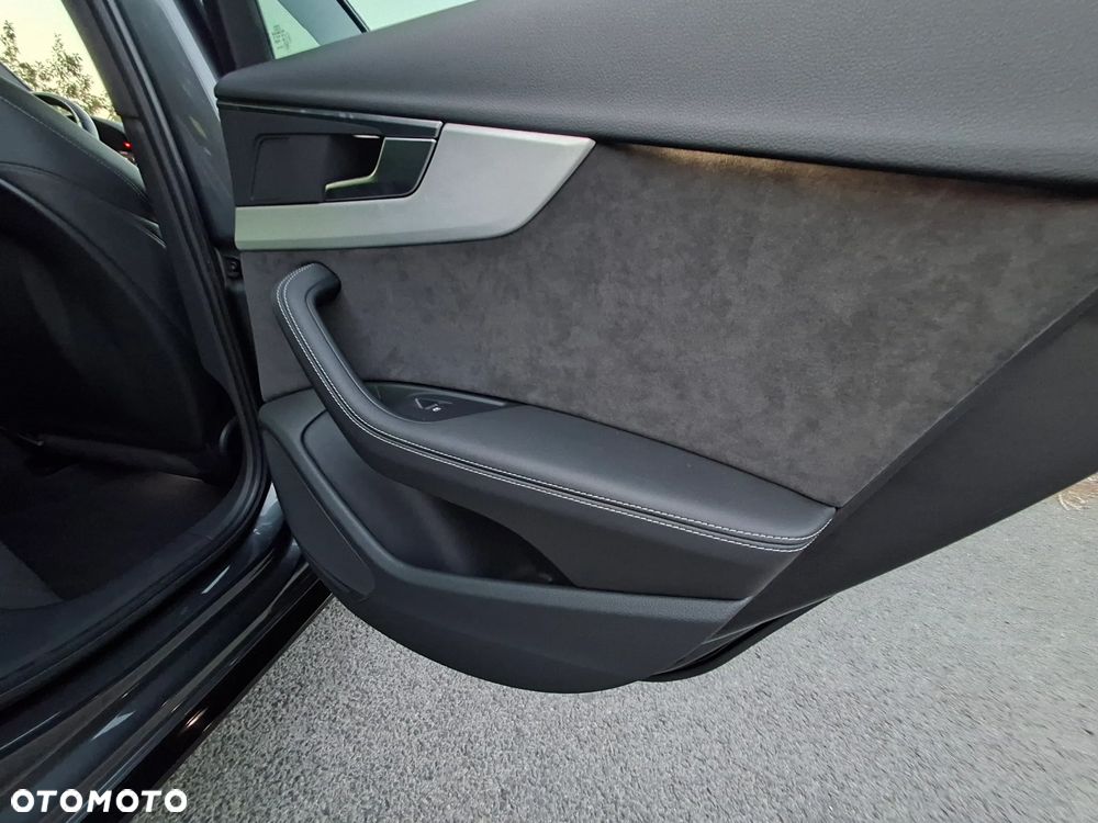 Audi A4 Limousine 2.0 TDI S tronic quattro sport - 13