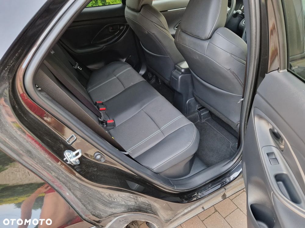 Toyota Yaris Cross Hybrid 1.5 Executive - 24