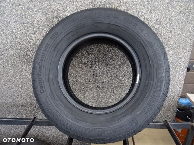 195/R14C 106/104Q Continental Conti Van Contact 100 - 5