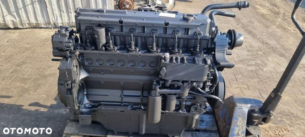 SILNIK SŁUPEK DEUTZ- FAHR AGROTRON 135 2000R - 7