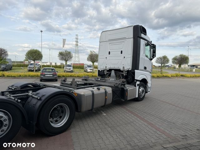 Mercedes-Benz 2545 - 7