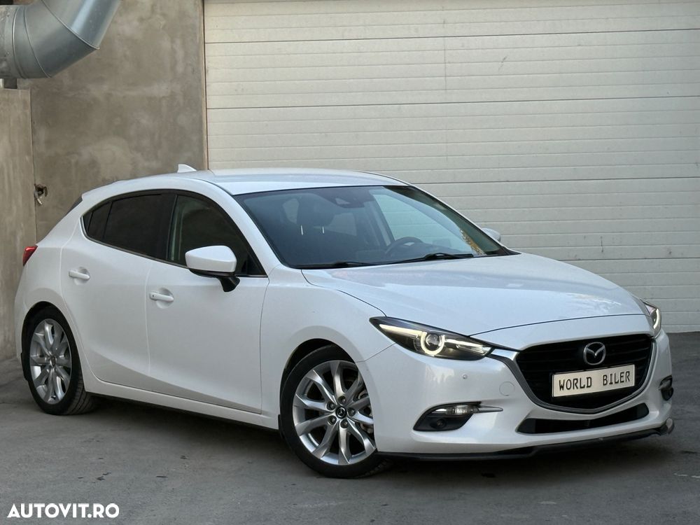 Mazda 3 2017 photo 2