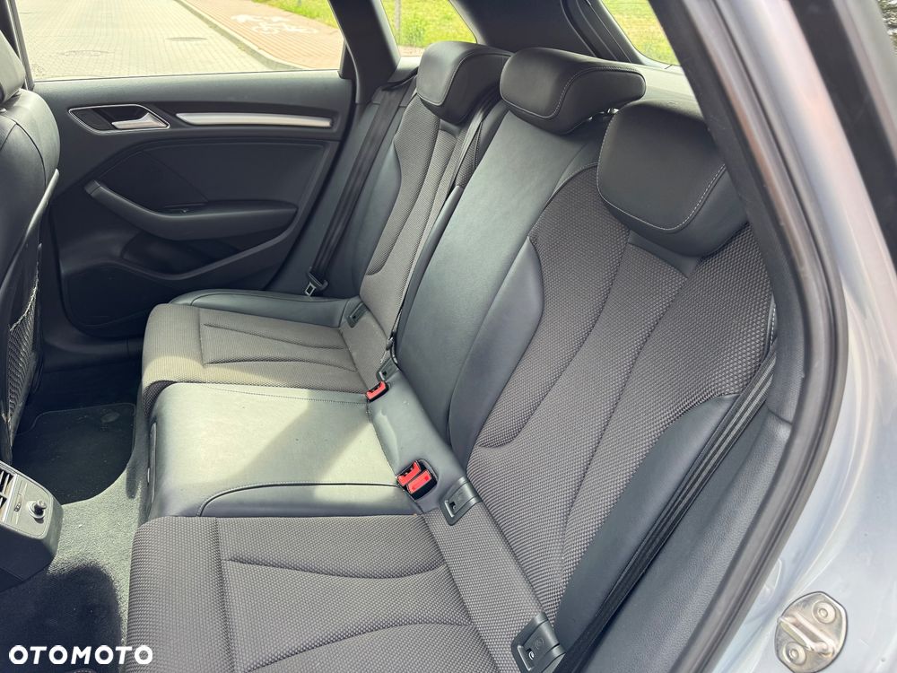 Audi A3 Sportback 35 TDI S tronic edition one - 23