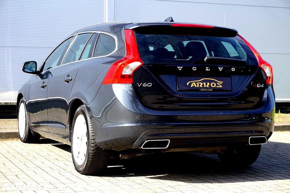Volvo V60 D4 Drive-E Summum - 16
