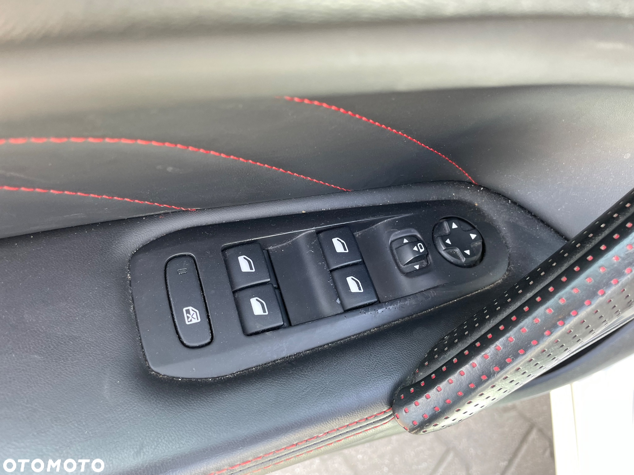 Peugeot 308 SW PureTech 130 EAT6 Stop & Start GT-Line Edition - 24