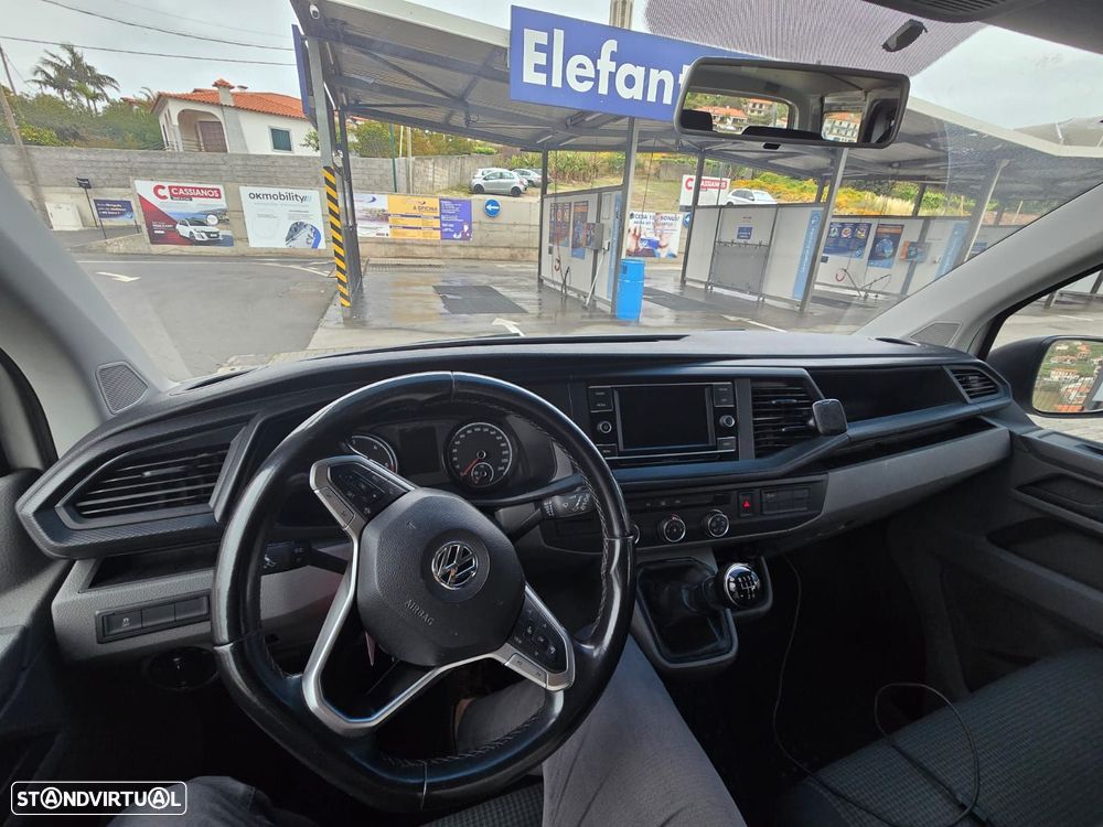 VW Transporter - 18