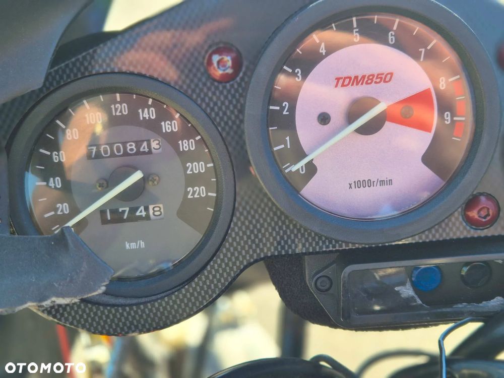 Yamaha TDM - 32