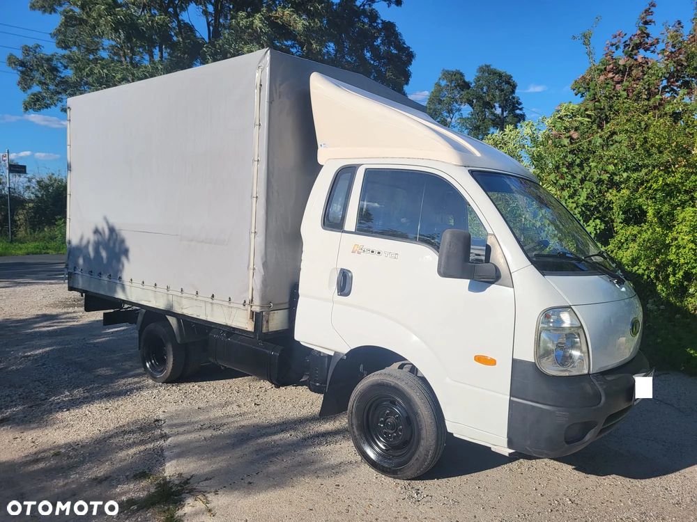 Kia K2500 2.5 TCI Skrzynia 1610 kg ład skrzyniowy plandeka 196 tyś km IDEALNY - 9
