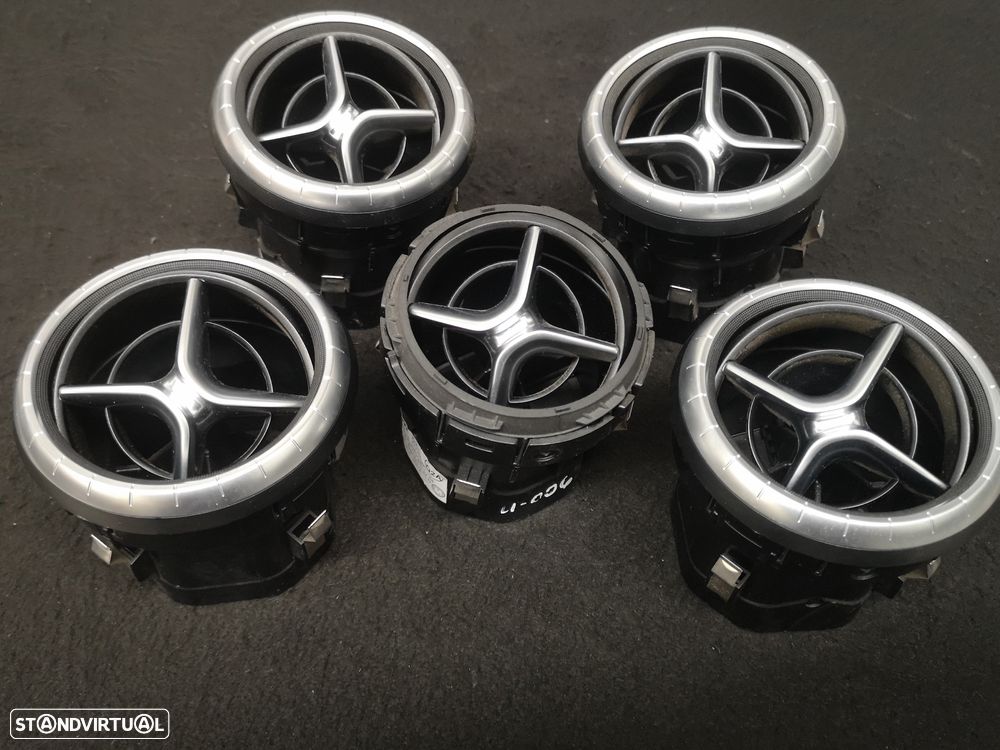 Grelha de sofagem frente KIT  Originais MERCEDES CLA W117 2014+ - 1
