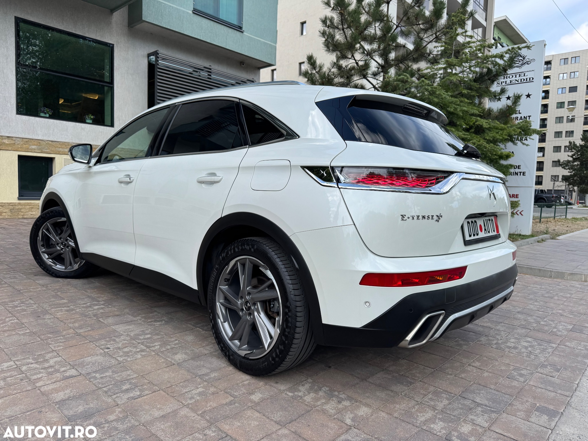 DS Automobiles DS 7 Crossback DS7 Crosback 1.6 PHeV AWD 300 EAT8 Rivoli - 8