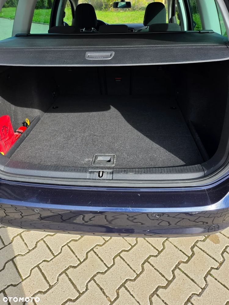 Volkswagen Golf 1.6 TDI Comfortline - 6