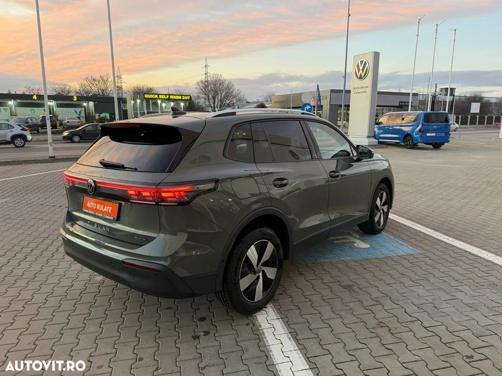 Volkswagen Tiguan 2.0 TDI DSG 4Motion Advanced - 6