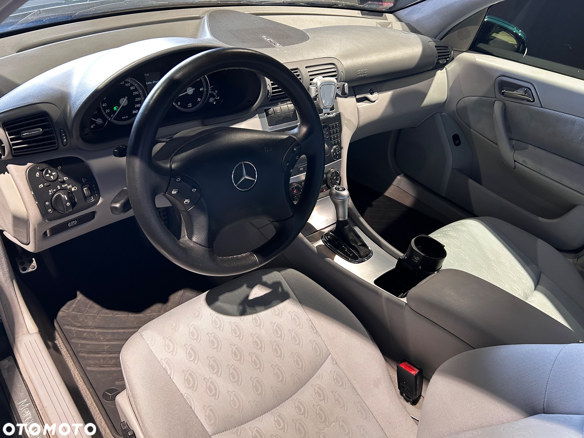 Mercedes-Benz Klasa C 180 Kompressor Automatik Classic Sport Edition - 10