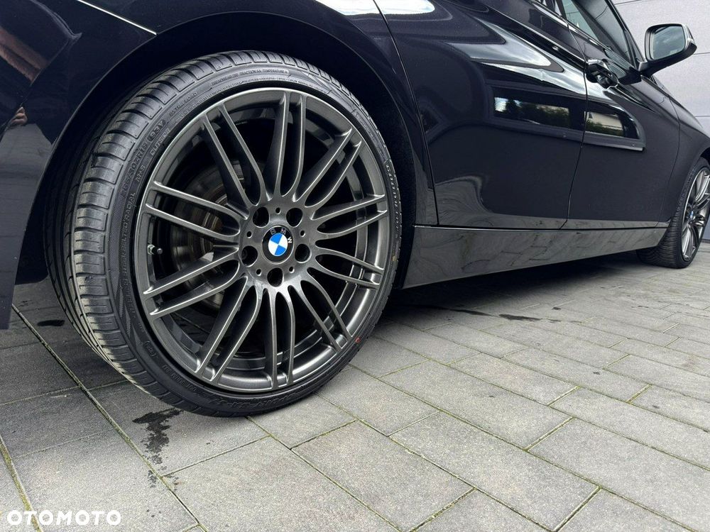 BMW Seria 3 - 34