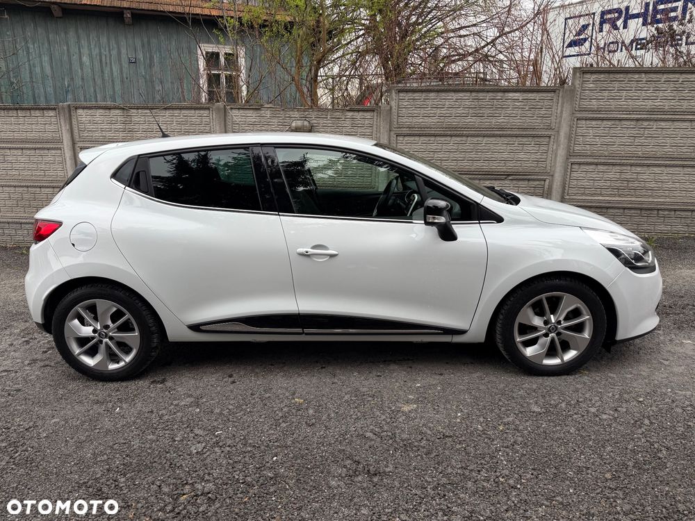 Renault Clio TCe 90 Limited - 23