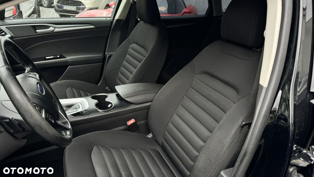 Ford Mondeo 2.0 EcoBlue Titanium - 12