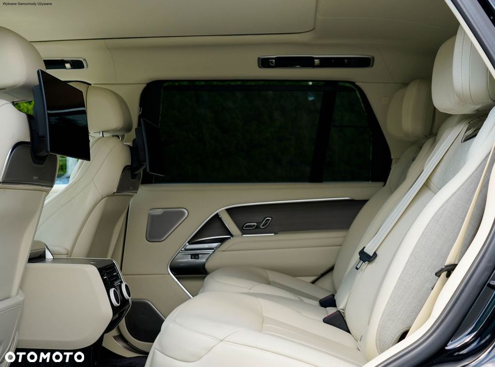 Land Rover Range Rover - 29
