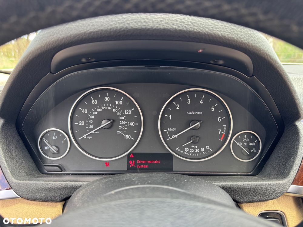 BMW Seria 3 320i - 20