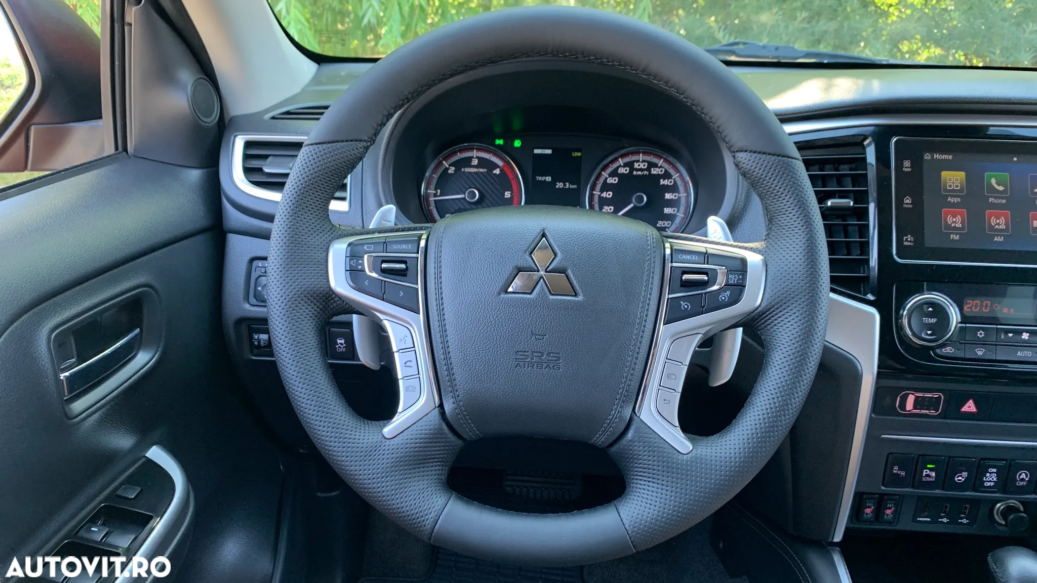Mitsubishi L200 Double Cab 2.2 DI-D A/T Instyle - 22