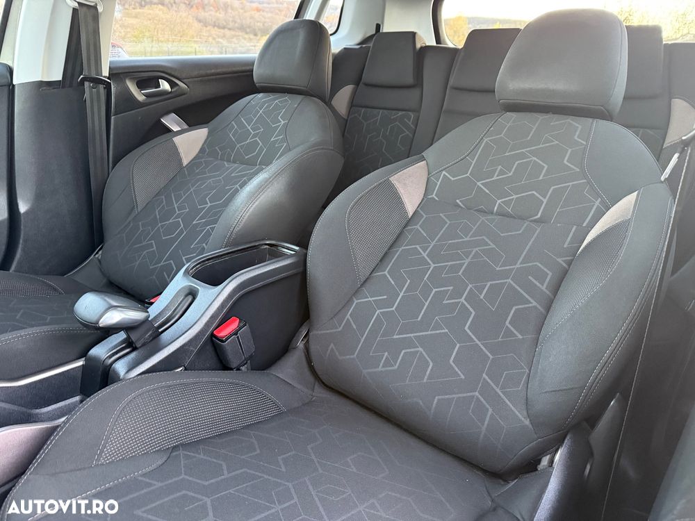 Peugeot 2008 PureTech 110 Stop&Start Allure - 26