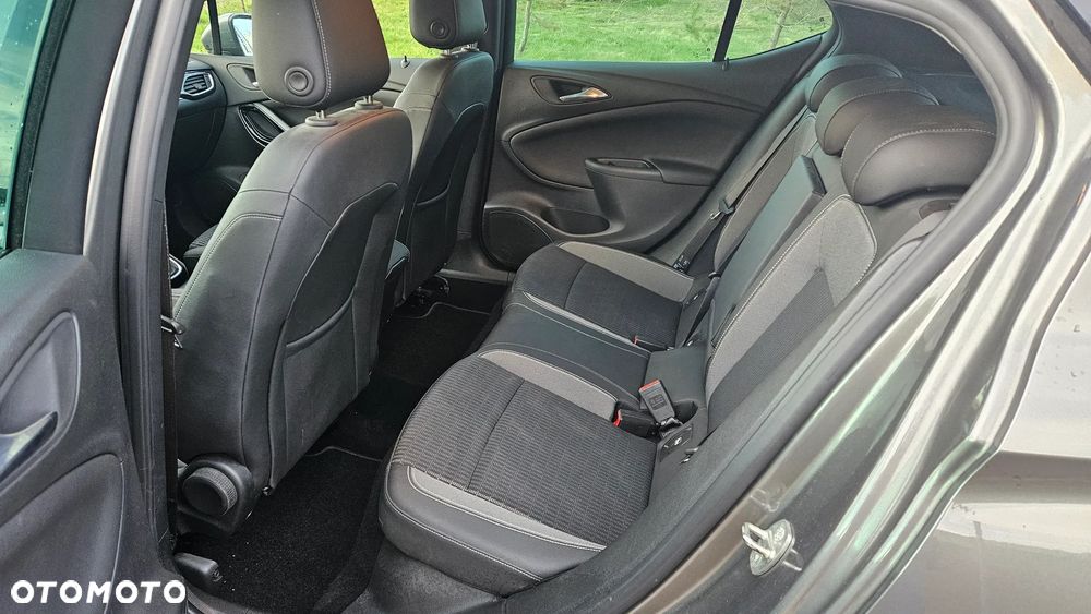 Opel Astra 1.2 Turbo Start/Stop Elegance - 12